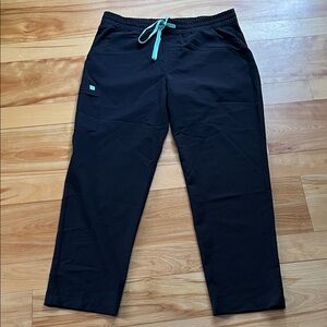 Women’s Black Garde Malade scrub pants  with Teal Accents